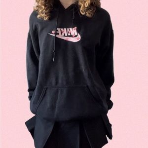 ❤️ Strawberry embroidered Nike hoodie ❤️